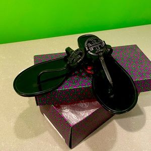 Tory Burch Mini Miller Jelly Thongs with Crystals - Black -size 9